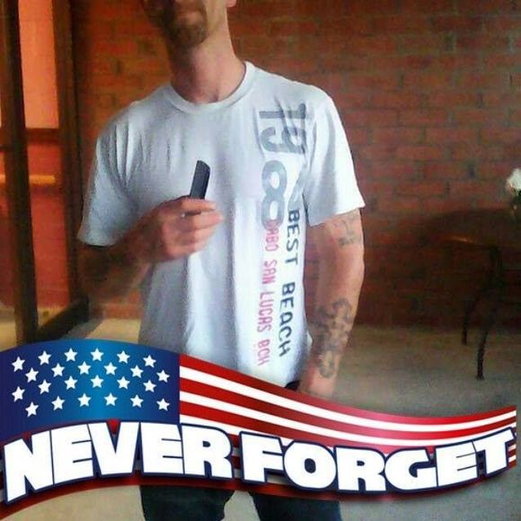 Meet your Posher, Daniel - Picture 1 of 1